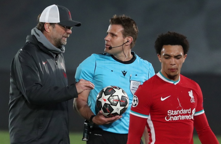 瓦塞尔超越鲍文升至马刺队史三分榜第四位