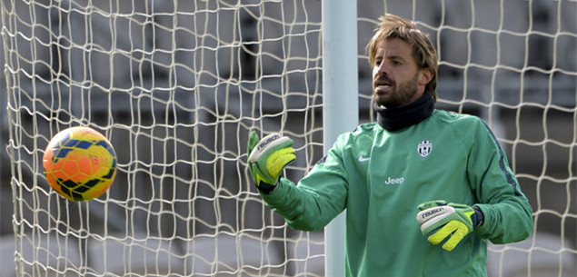 国脚新纹身曝光，引发粉丝讨论