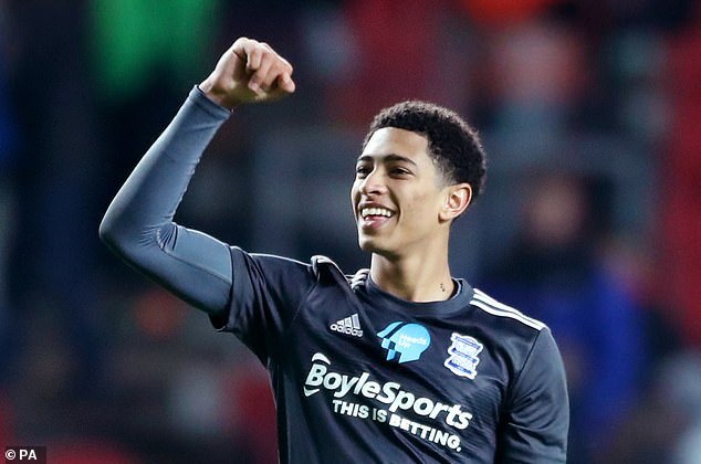 德转列希腊球员历史身价前10：马诺拉斯4500万第1，帕帕上榜