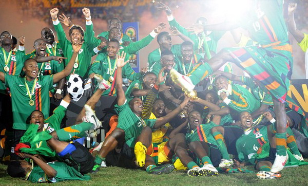 半场战报：葡萄牙U17 1-0瑞士U17，马特乌斯-米德建功