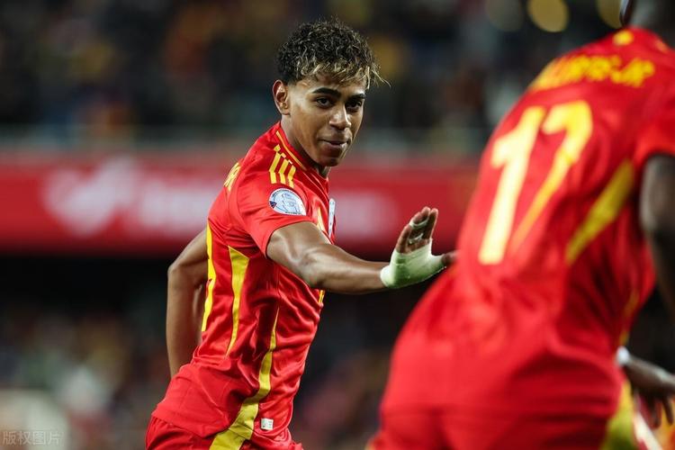 本赛季意甲首次单轮未出现0-0比分，10场打进35球创赛季新高（意甲本季首次单轮无0-0，10场轰入35球创本季单轮新高）