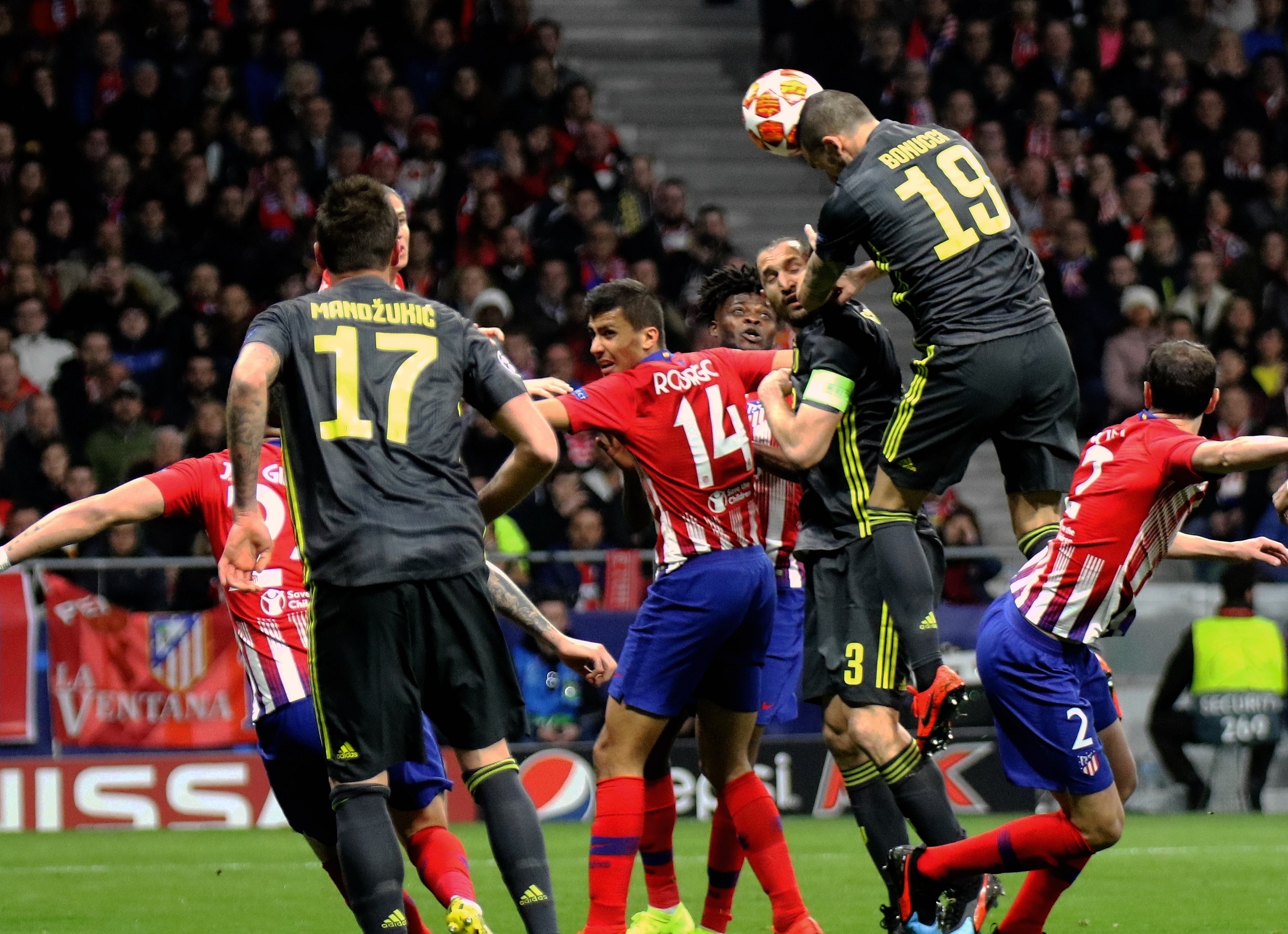 这次空位三分准得吓人