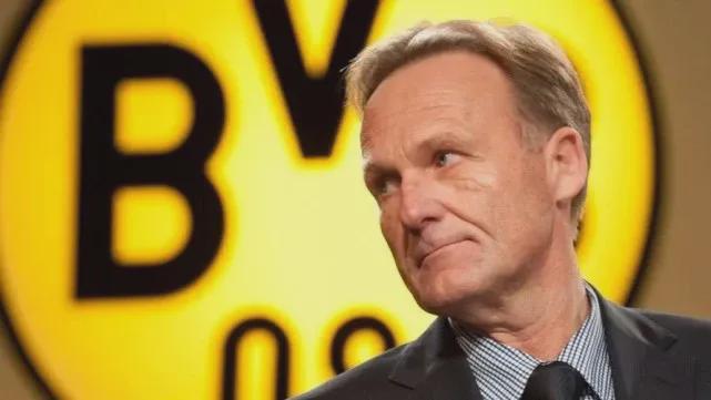 山雨欲来！英超冠军彻底爆了：2功臣炮轰+斯洛特遭兵变 队长表态